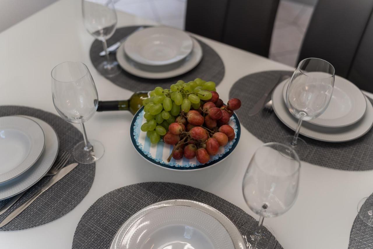 Apartman Lana Vidikovac ซาดาร์ ภายนอก รูปภาพ