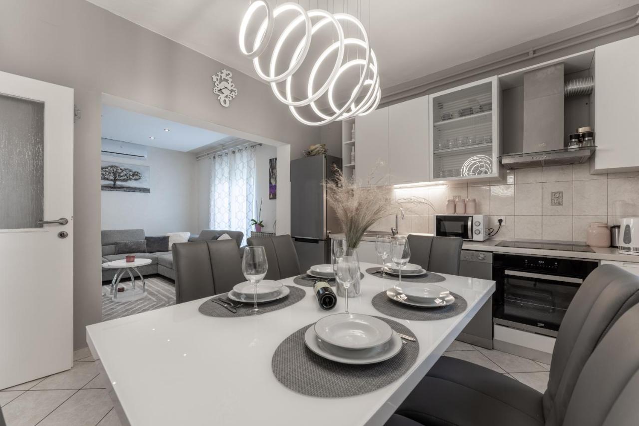 Apartman Lana Vidikovac ซาดาร์ ภายนอก รูปภาพ