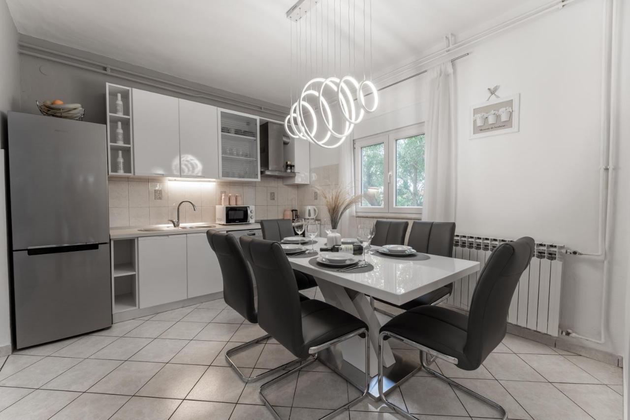 Apartman Lana Vidikovac ซาดาร์ ภายนอก รูปภาพ