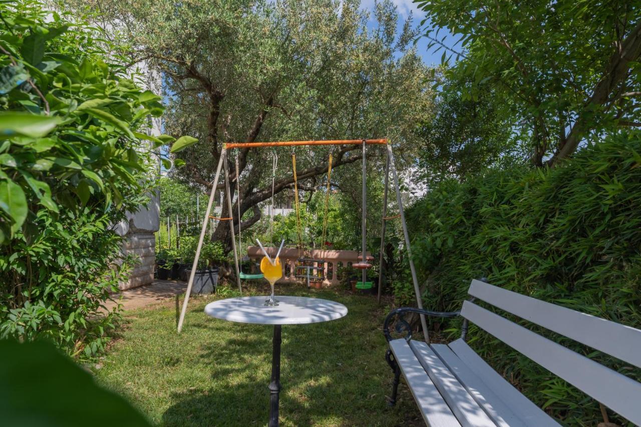 Apartman Lana Vidikovac ซาดาร์ ภายนอก รูปภาพ