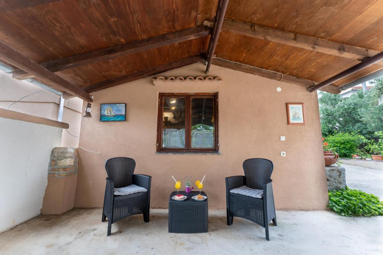 Apartman Lana Vidikovac ซาดาร์ ภายนอก รูปภาพ
