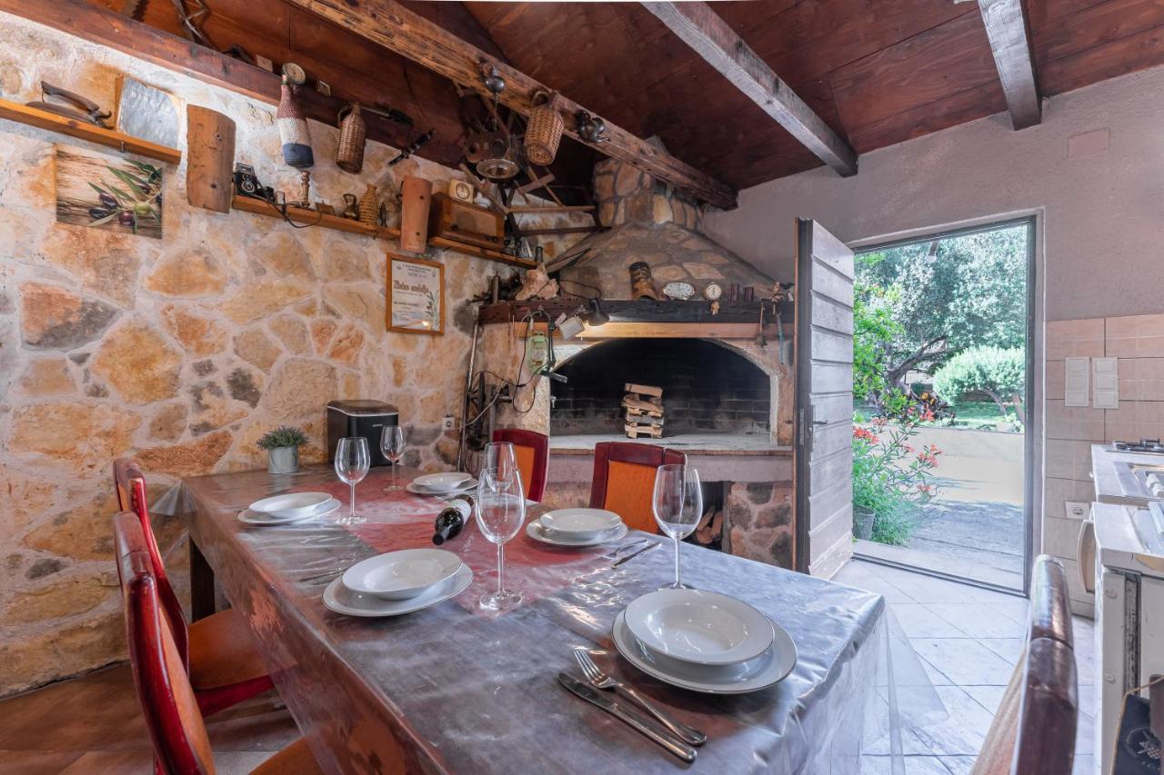 Apartman Lana Vidikovac ซาดาร์ ภายนอก รูปภาพ